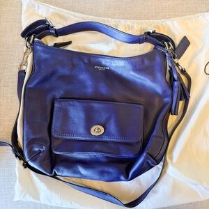Vintage Coach Leather Shoulder Bag - Like New!